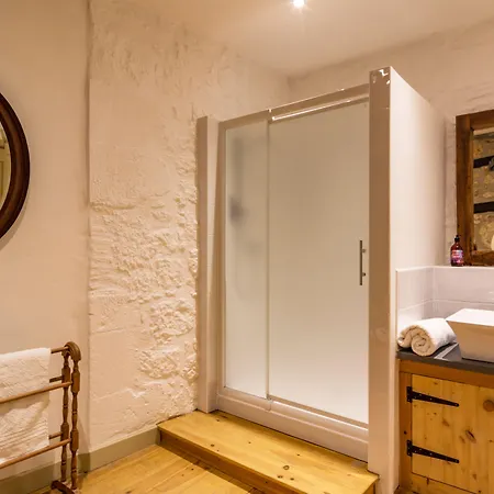 Maison D'angle 3*